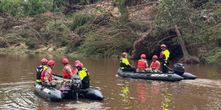 Tragedia en campamento cristiano: 27 vidas perdidas tras riada en Estados Unidos